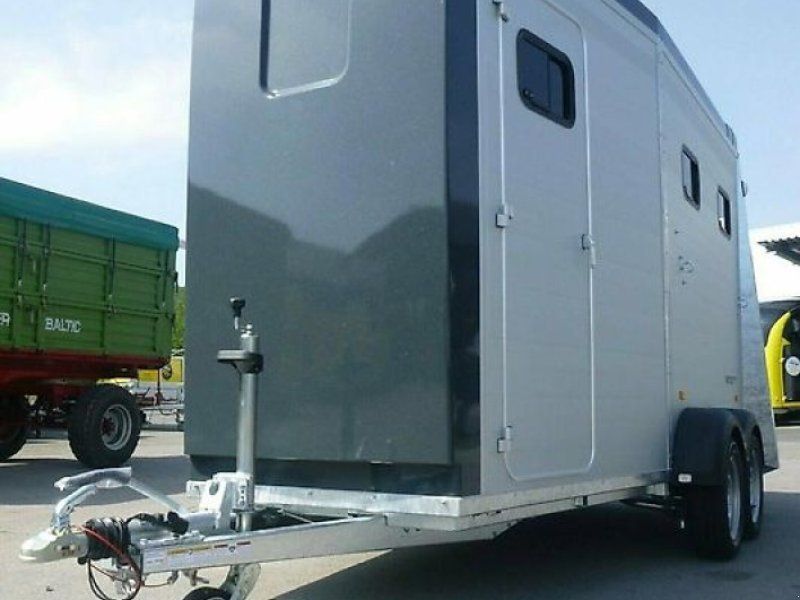 Humbaur Notos Xtra UP 2-Pferde 2,7to gebr. Böckmann a.L