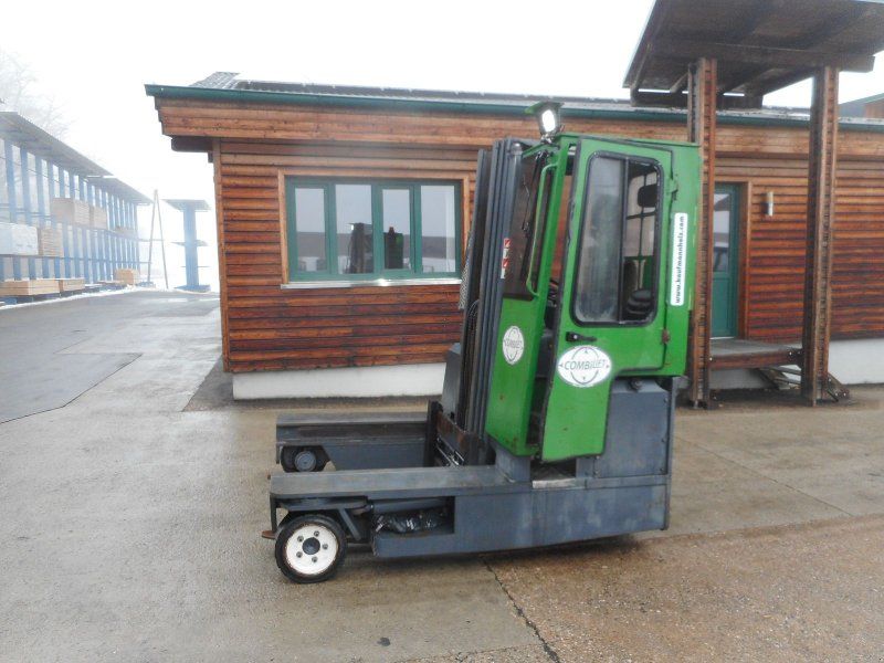 Combilift C3000 Diesel 4Wege Allrad Stapler