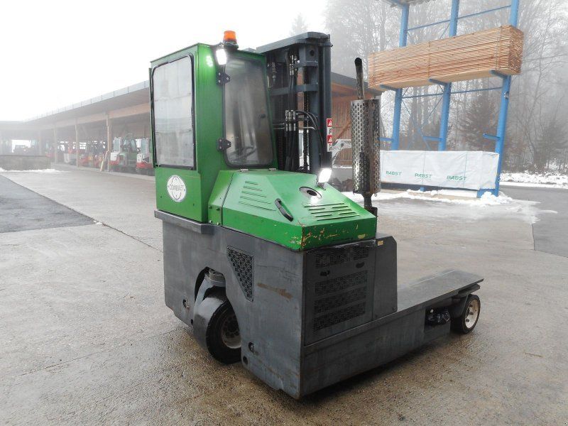 Combilift C3000 Diesel 4Wege Allrad Stapler