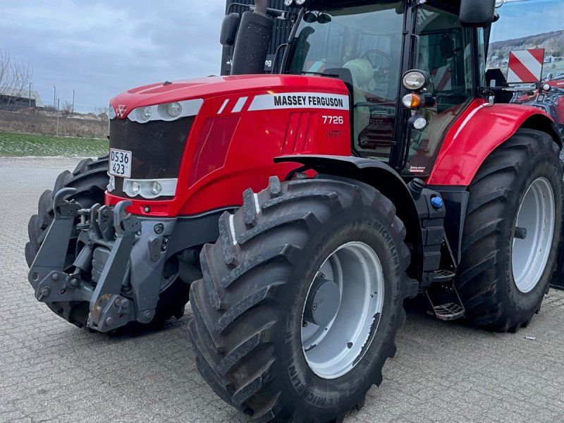 Massey Ferguson 7726 Dyna 6