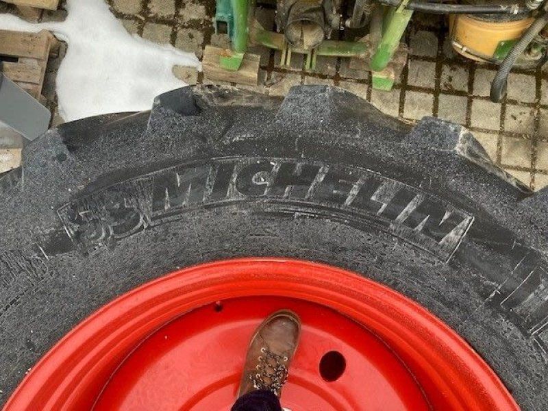 Michelin 710/70 R42