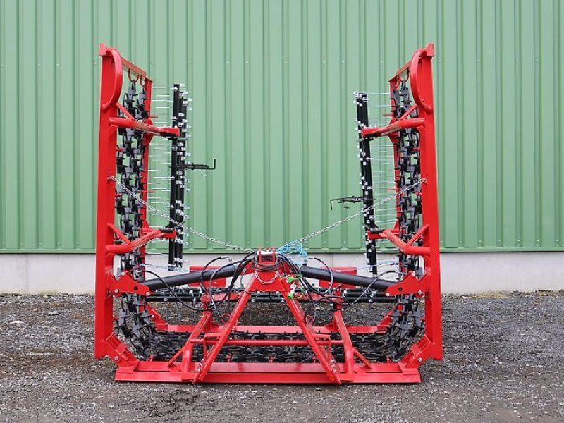 Agro-Factory II Wiesenschleppe 6 m 4 reihig hydraulisch klappbar