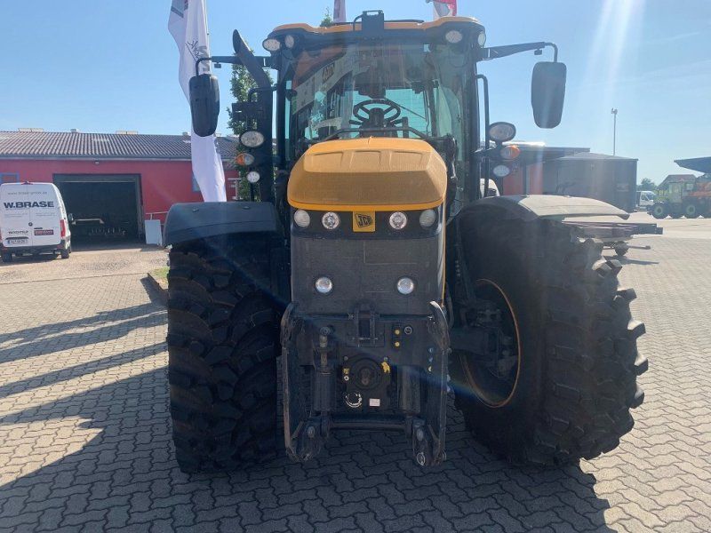 JCB Fasttrac 4220