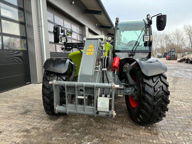 Claas Scorpion 741