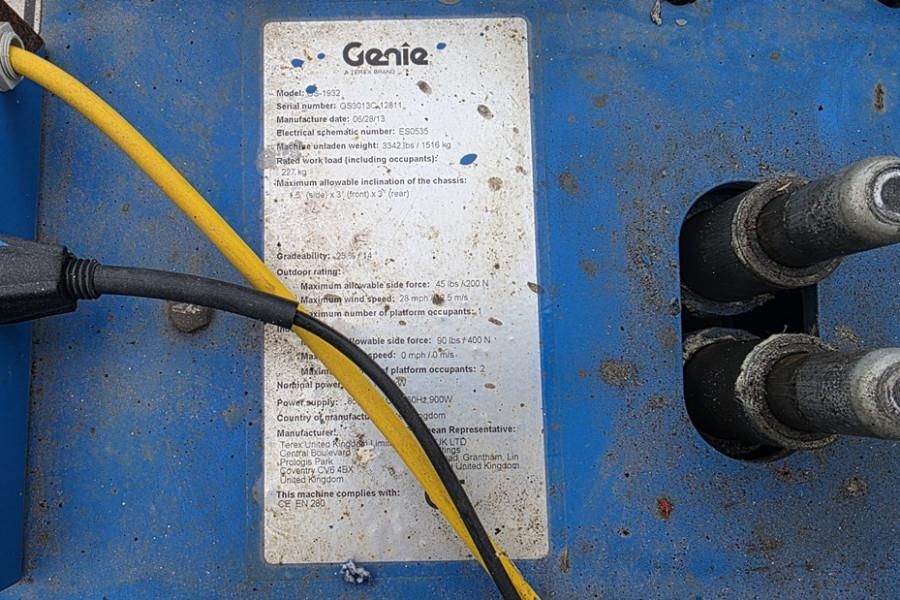 Genie GS1932 Electric, Working Height 7.8 m, 227kg Capac