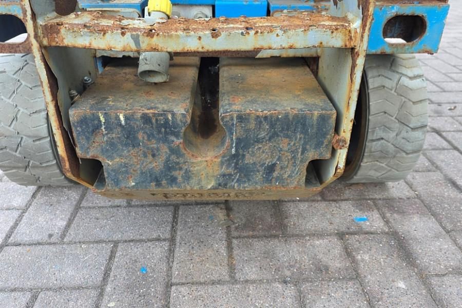 Genie GS1932 Electric, Working Height 7.8 m, 227kg Capac