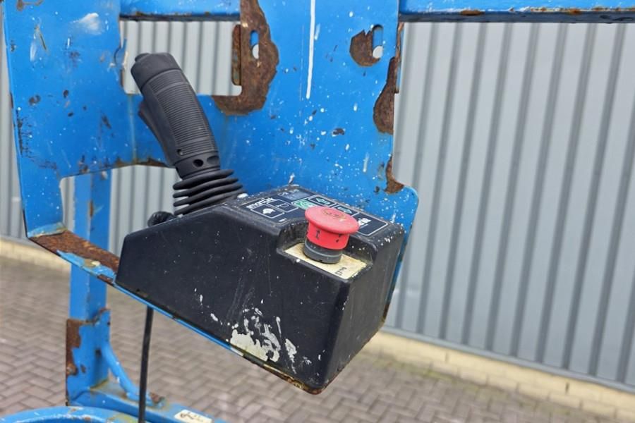 Genie GS1932 Electric, Working Height 7.8 m, 227kg Capac