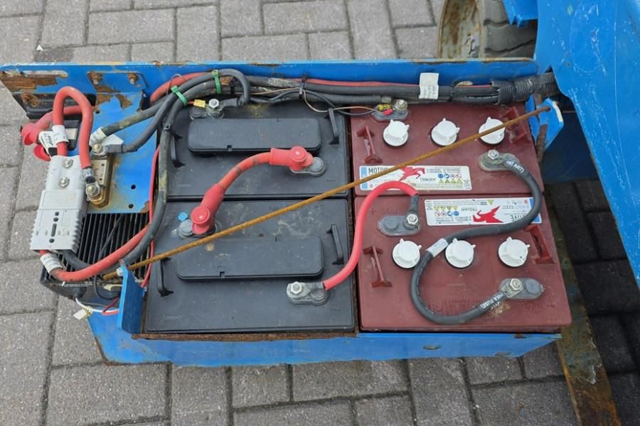 Genie GS1932 Electric, Working Height 7.8 m, 227kg Capac