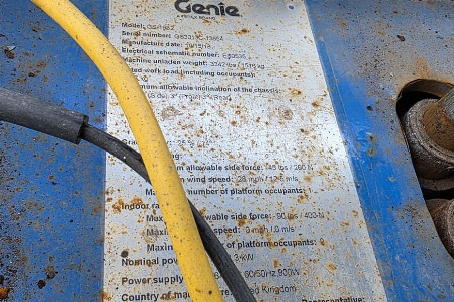 Genie GS1932 Electric, Working Height 7.8 m, 227kg Capac