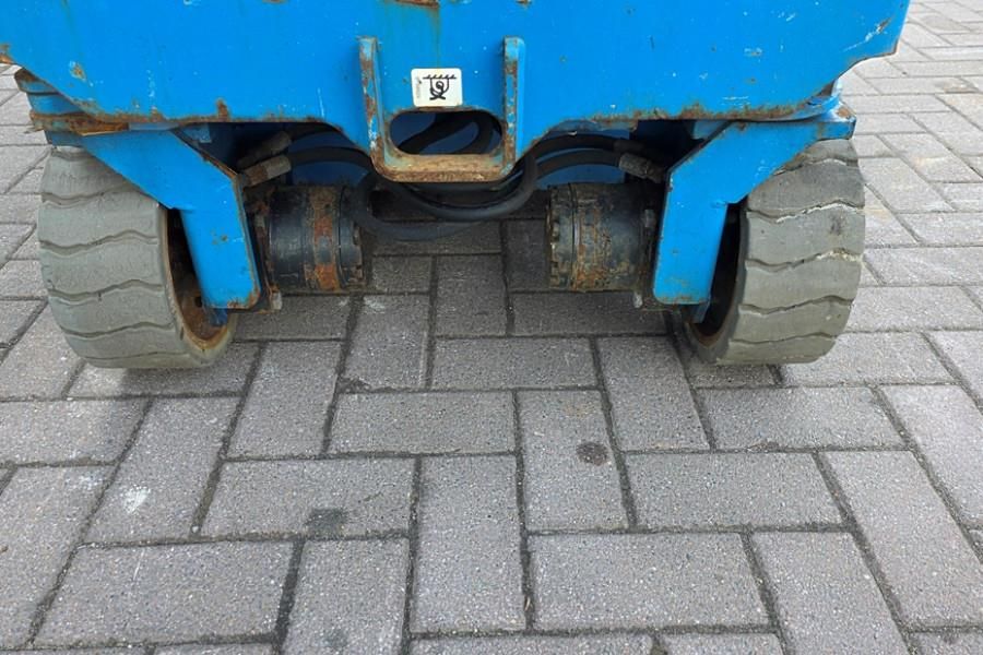 Genie GS1932 Electric, Working Height 7.8 m, 227kg Capac