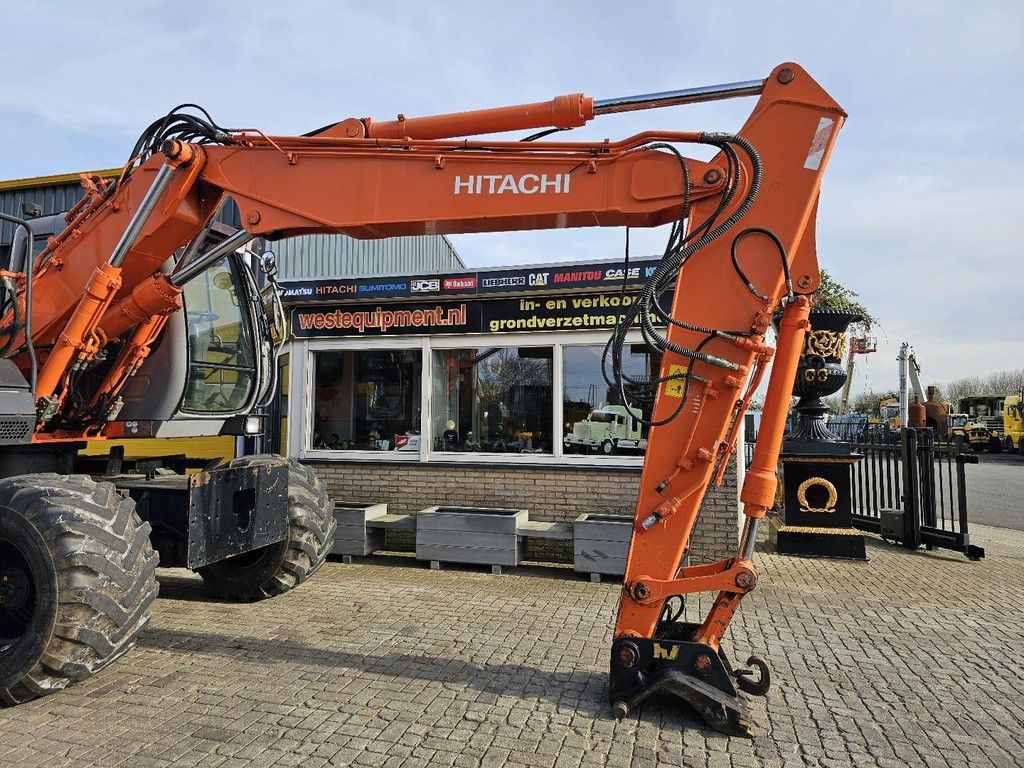 Hitachi ZAXIS 130 W WE1498
