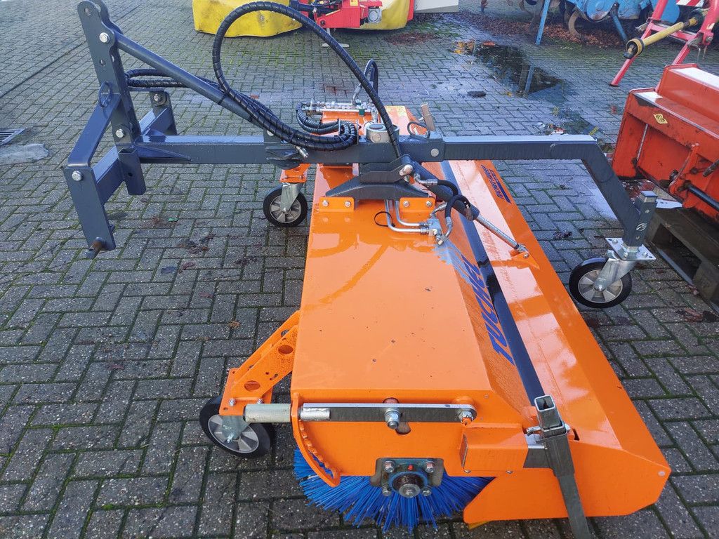 Veegmachine Plus 590