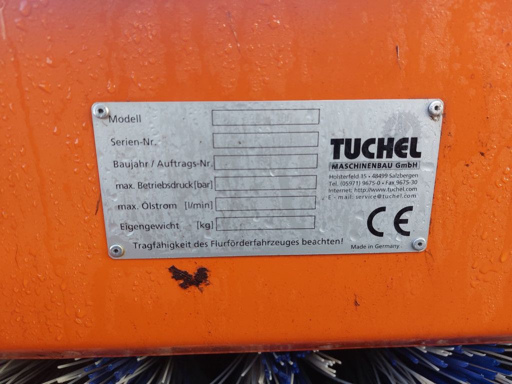 Veegmachine Plus 590