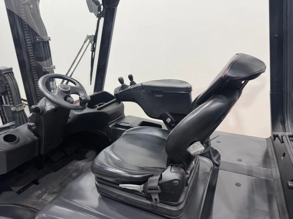 Linde 387 E 25 L-01. Inclusief nieuwe accu