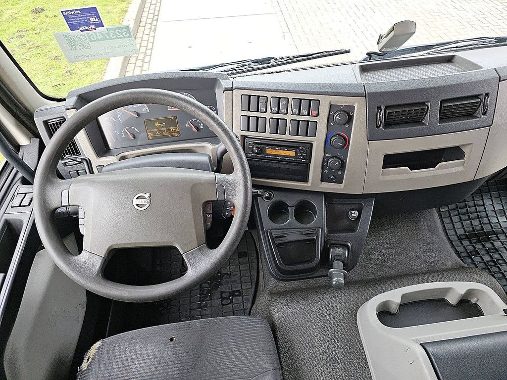 VOLVO FL 210.12