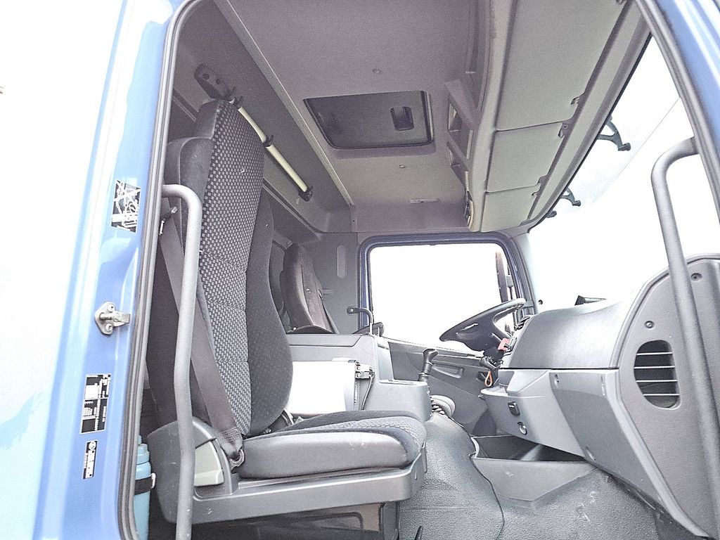 MERCEDES-BENZ AXOR 1829