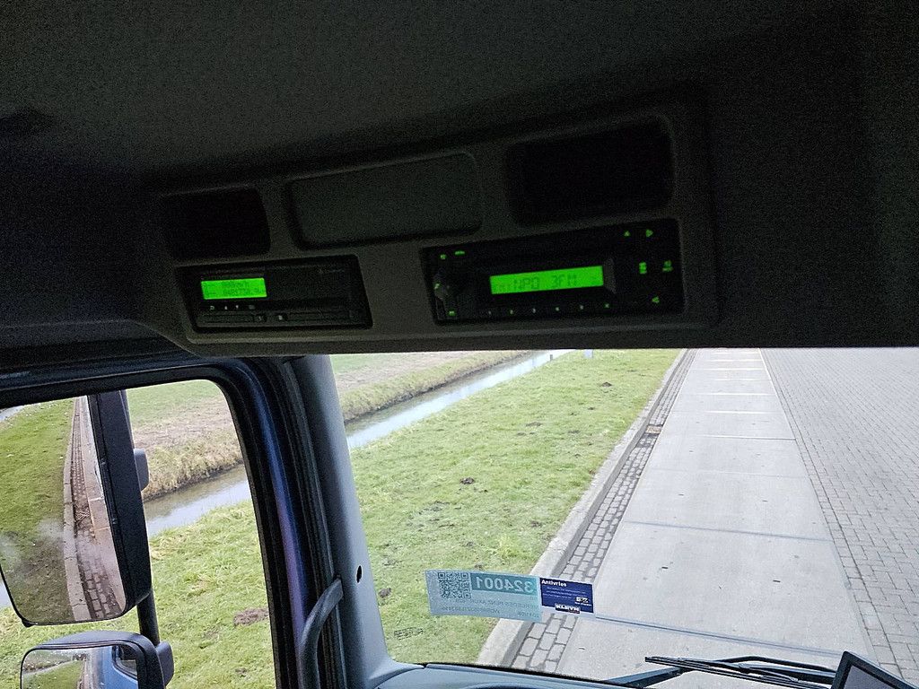 MERCEDES-BENZ AXOR 1829