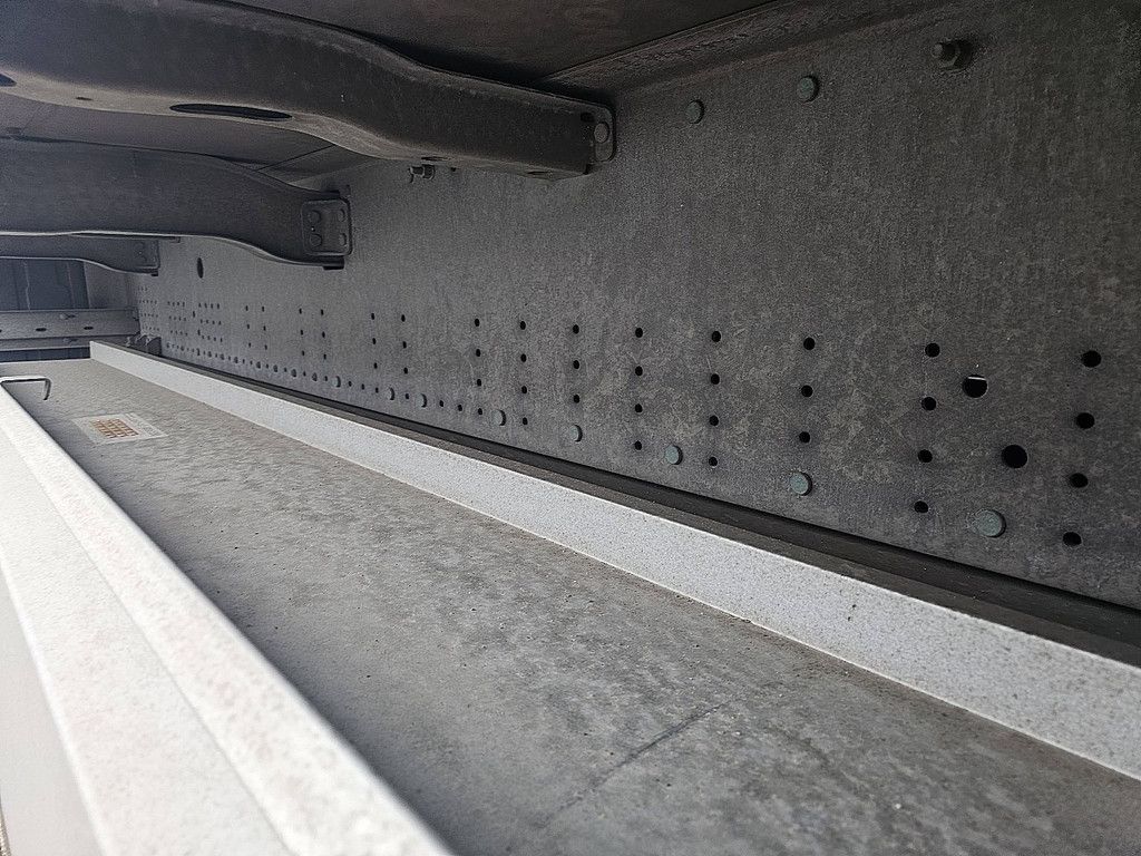 SCHMITZ SCS 24/L 16.62 EB pallet box lift axle