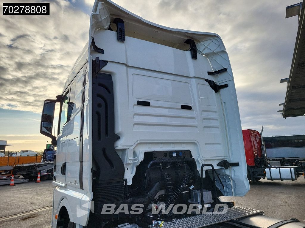 MAN TGX 18.480 4X2 NEW! Manual Euro 5 2x Tanks