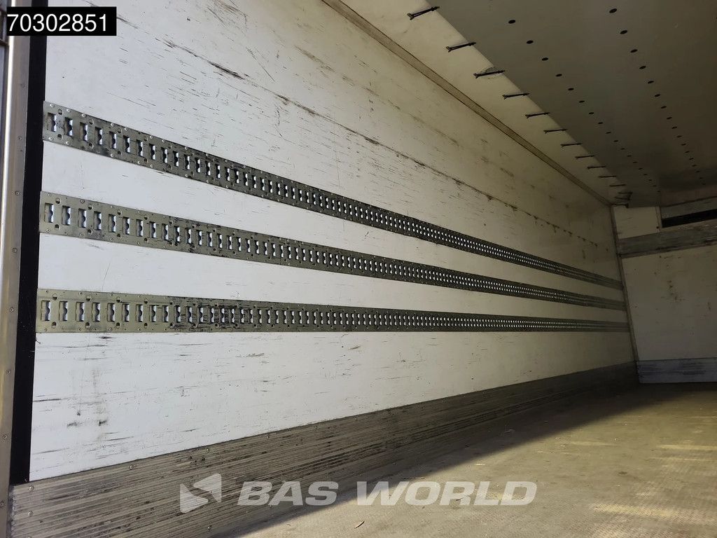 Mercedes Antos 1830 4X2 Mitsubishi TDJ430D cooler 1500kg Ladebordwand Automatic Euro 6