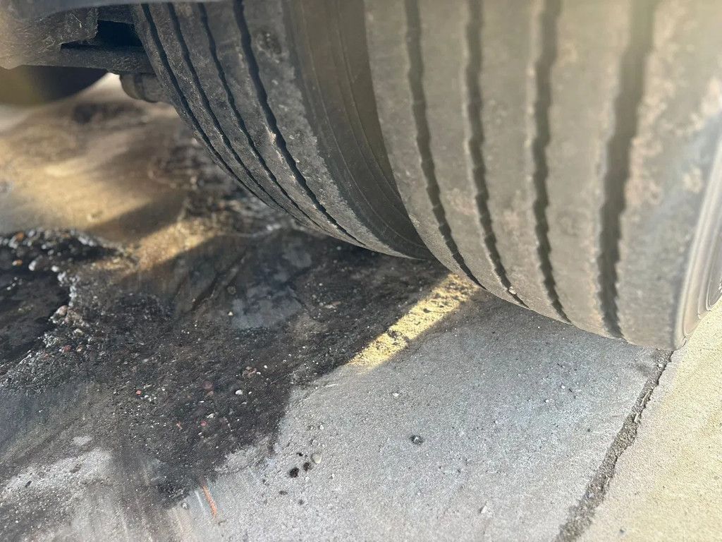 Pacton 2AS 7.4M Jumbo Schuifzeilen+Schuifdak Hardhouten vloer Liftas