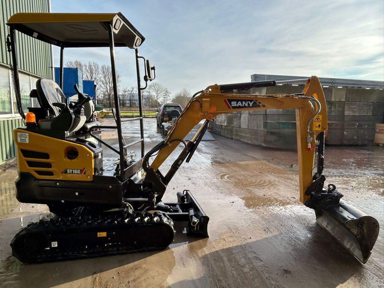 Sany SY16C