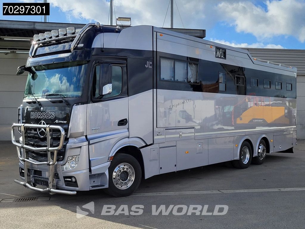 Mercedes Actros 2551 6X2 Pferdetransport Horse truck + Living Standairco Navi ACC Automatic Euro 6