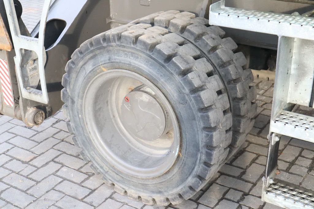 Sennebogen 817E K9 ULM | SORTING GRAB | BSS | LOW HOURS