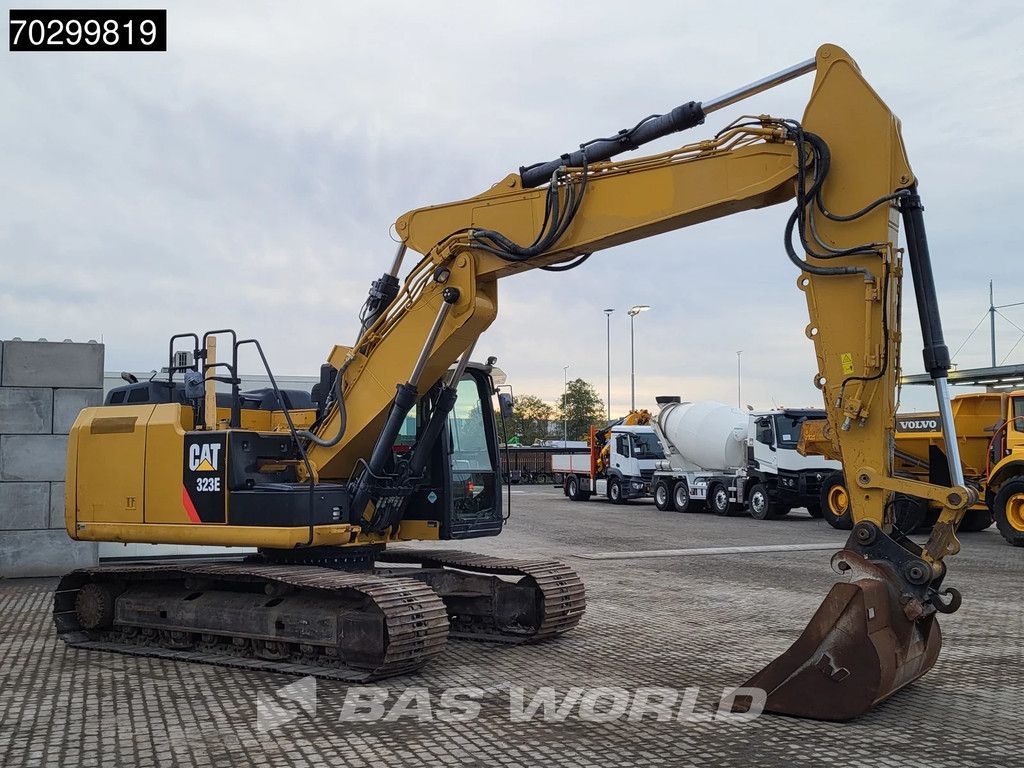 Caterpillar 323 EL