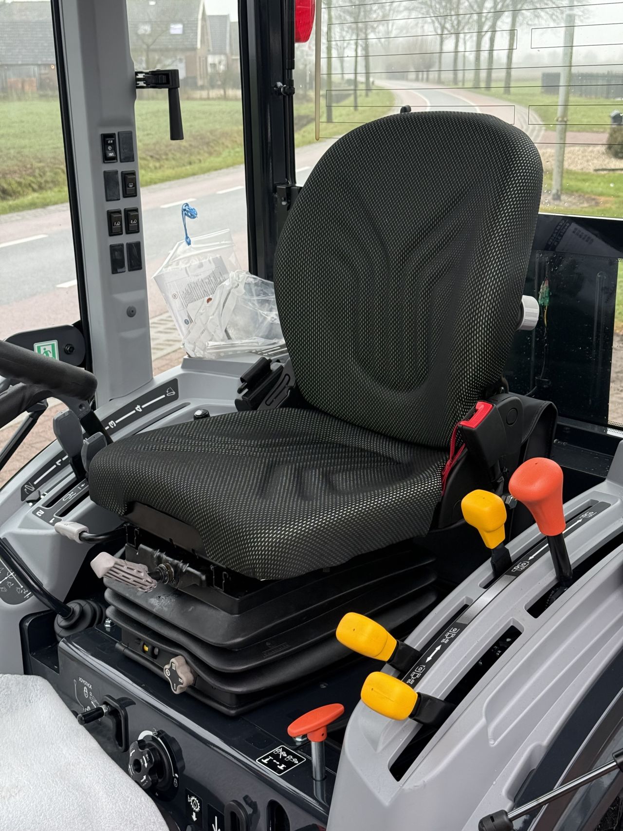 Iseki tm4270 hst met cabine