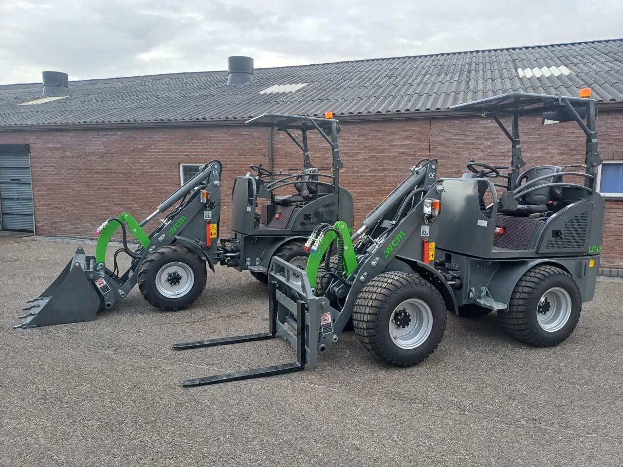 WCM L2110e elektrische minishovel shovel