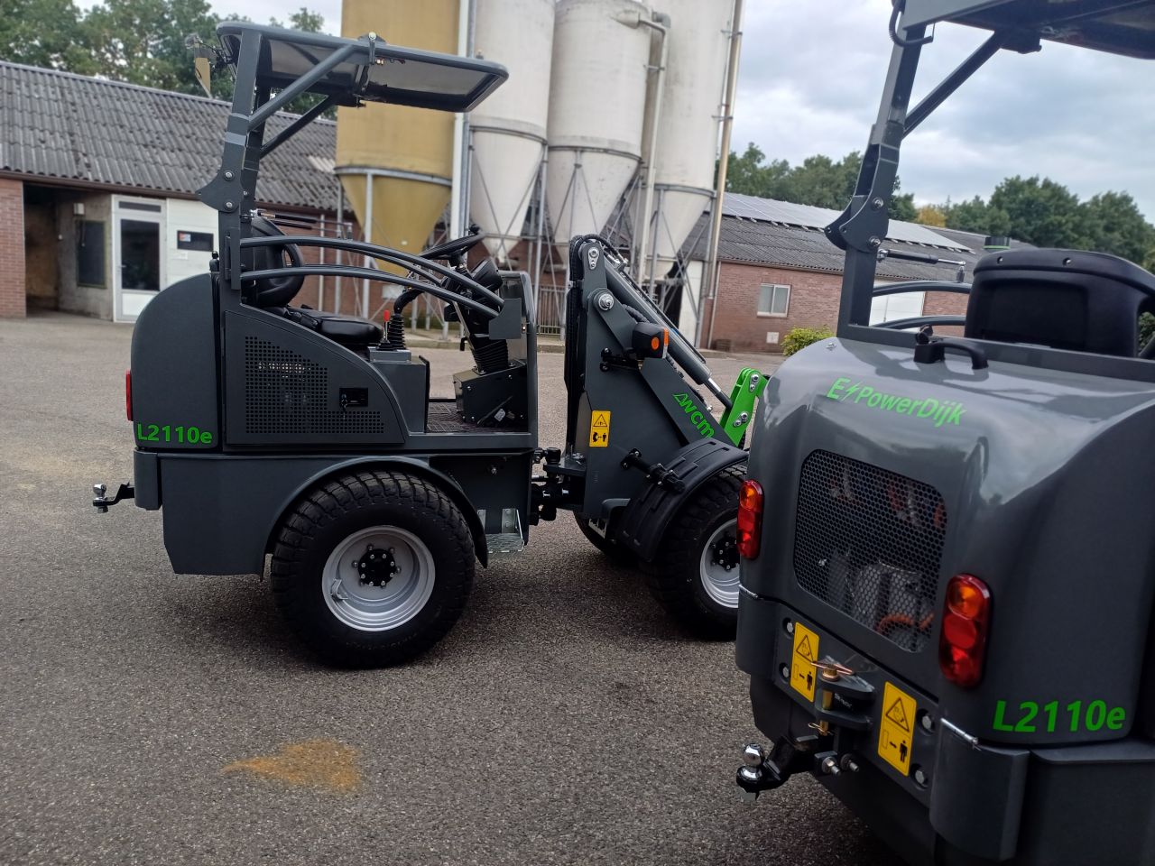 WCM L2110e elektrische minishovel shovel