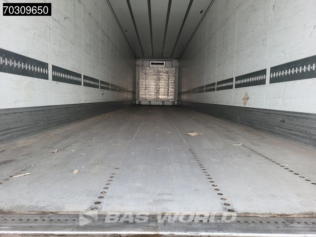 Schmitz SKO24 Tailgate Lifting Axle Flower Width