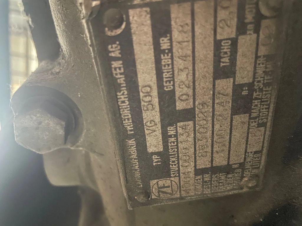 Mercedes-Benz VG500 (6x in stock !!)