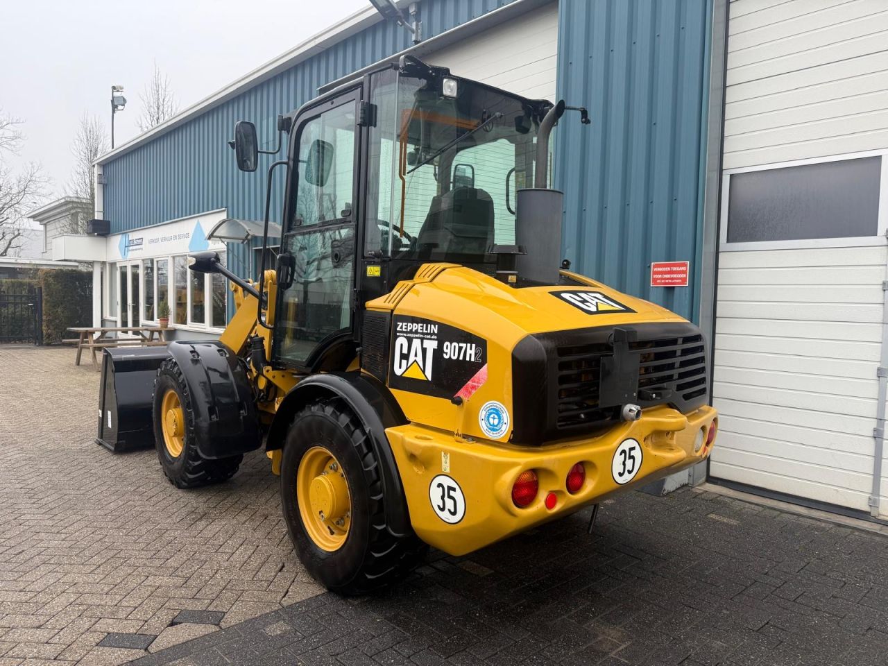 CATERPILLAR 907H (35KM/H) BJR 2015