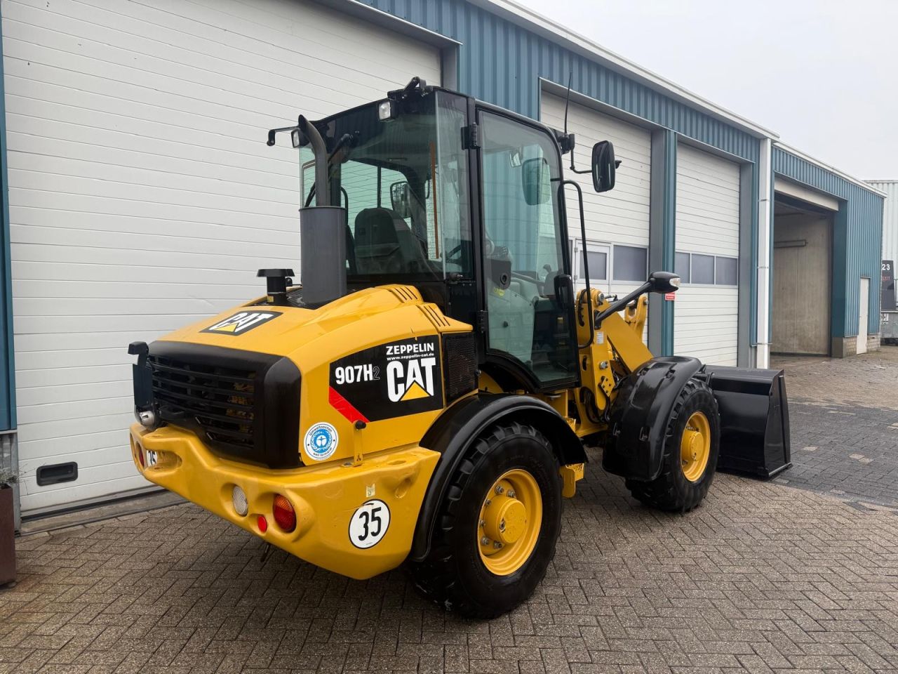 CATERPILLAR 907H (35KM/H) BJR 2015