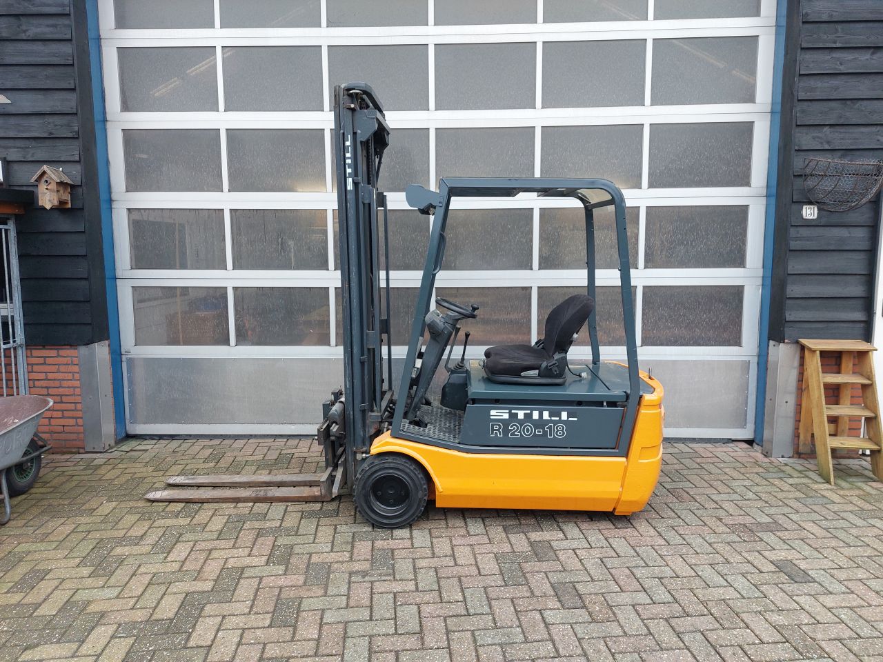 Still R20-18 triplex 560 cm sideshift