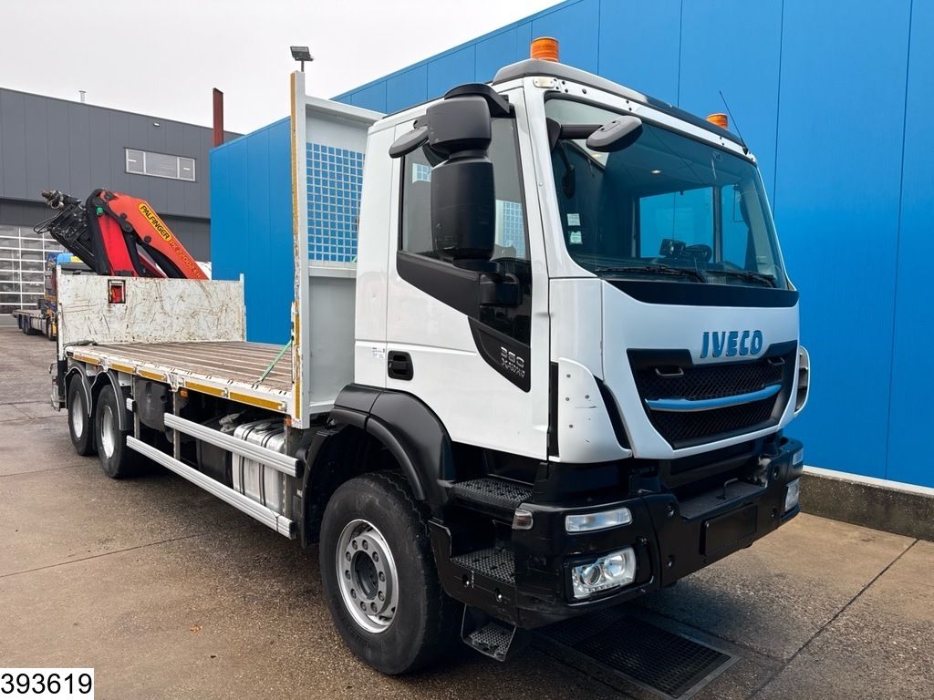 Iveco Trakker 360 6x4, EURO 6, Palfinger, Remote