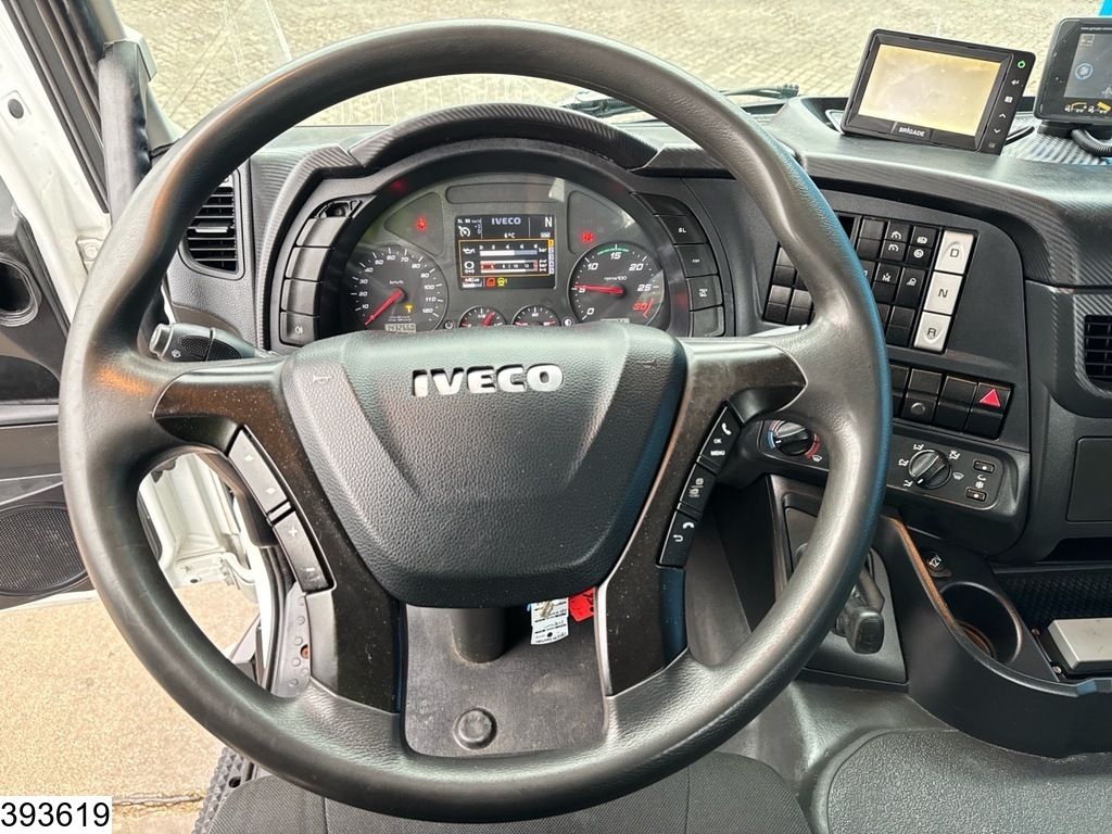 Iveco Trakker 360 6x4, EURO 6, Palfinger, Remote