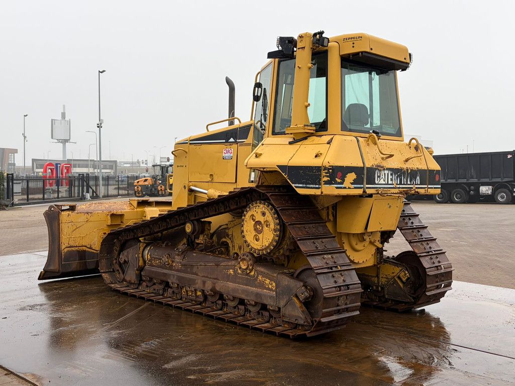 Caterpillar D6N XL