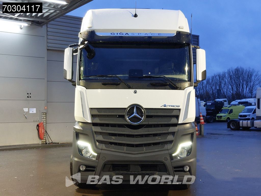 Mercedes Actros 1845 4X2 GigaSpace Hydraulik