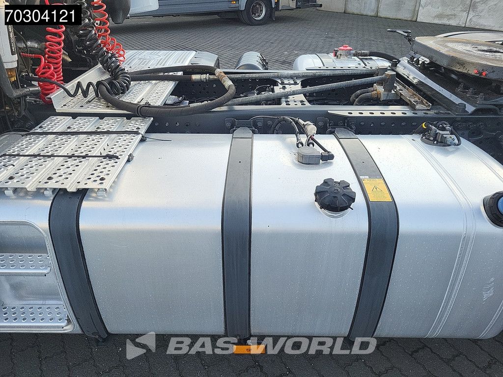 Mercedes Actros 1845 4X2 GigaSpace Hydraulik