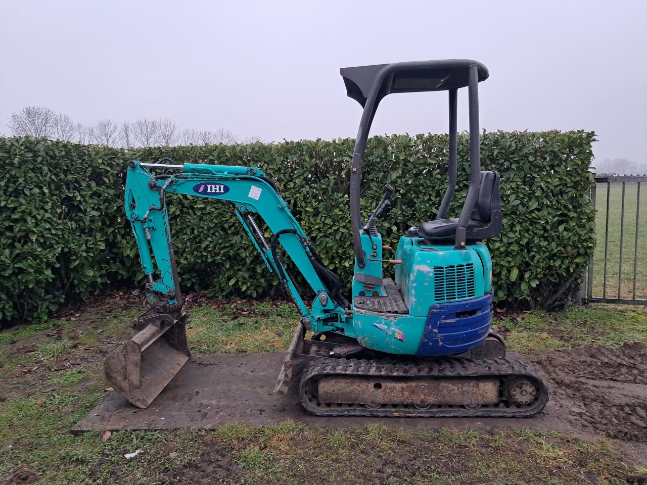Minigraver IHI / 1200 kg / Minikraan / Graafmachine