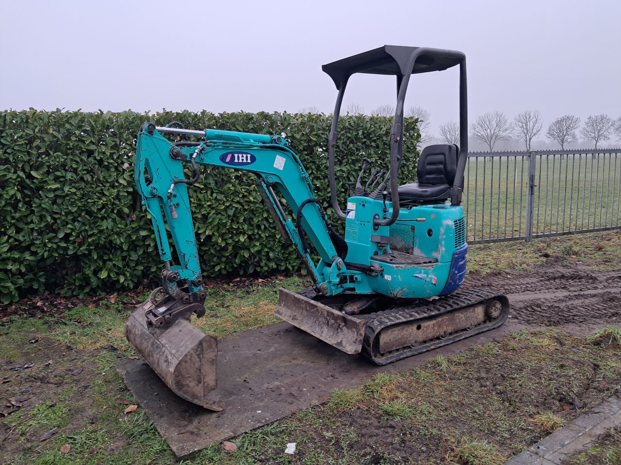 Minigraver IHI / 1200 kg / Minikraan / Graafmachine