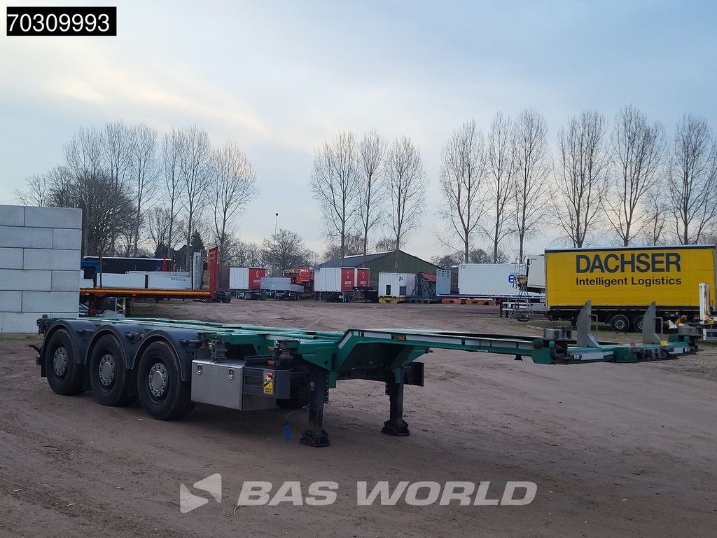 System Trailers APK 12/26 Multi'45ft Lift Axle