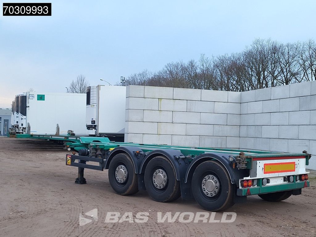 System Trailers APK 12/26 Multi'45ft Lift Axle