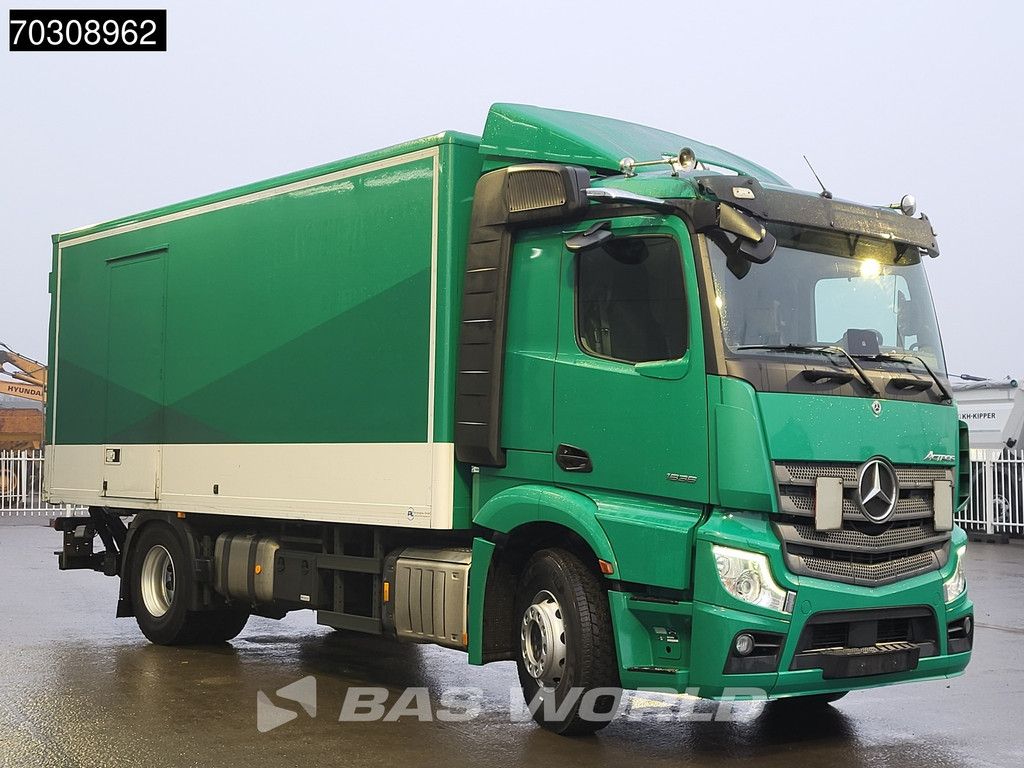 Mercedes Actros 1836 4X2 18tonner 2000kg Ladebordwand Full Air suspension Automatic Euro 6