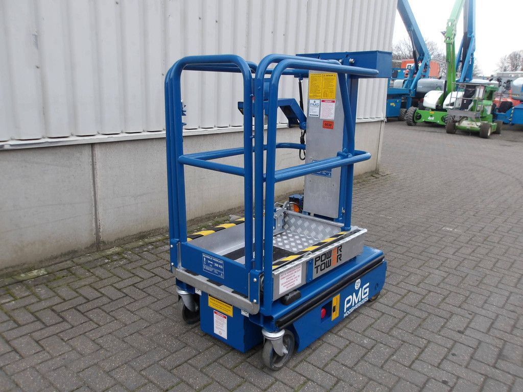 Mast lift Power Tower Nano SP 4.50m Electric 2012