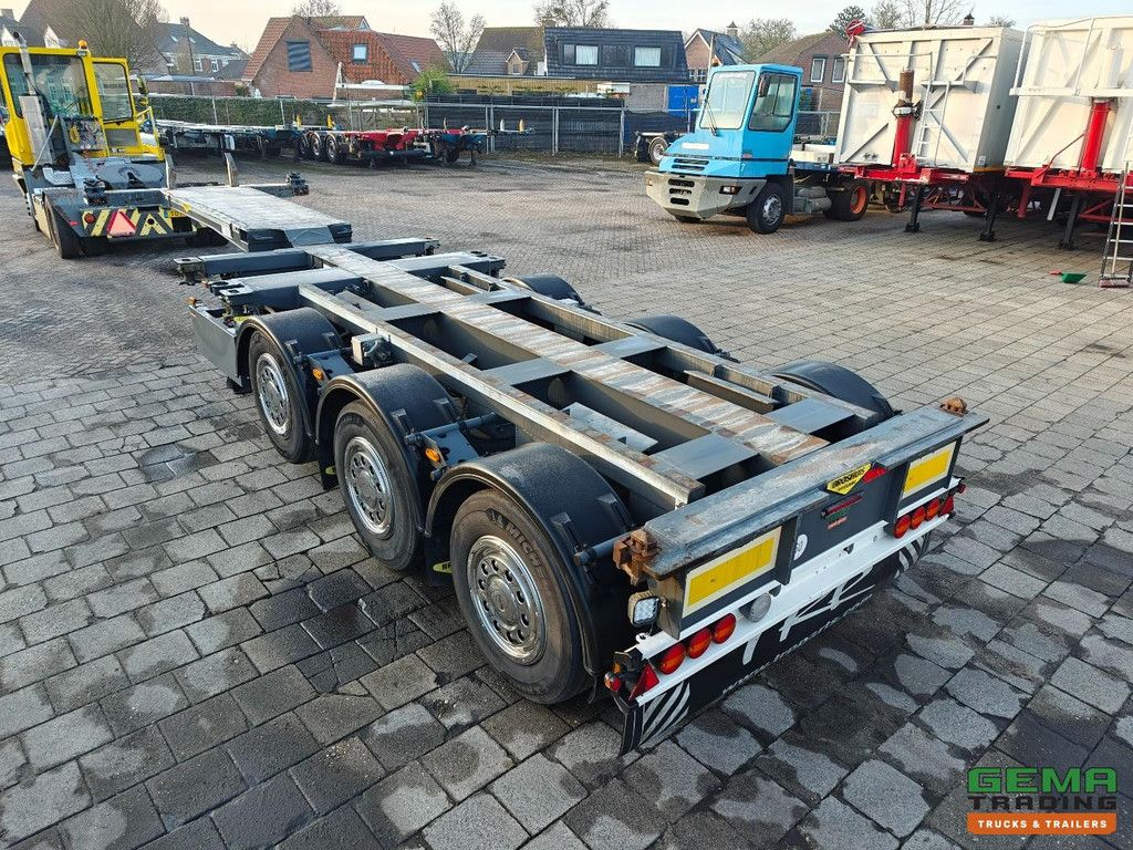 Broshuis MFCC 3-achsiger SAF – Liftachse – Scheibenbremsen – Alle Containertypen – TÜV bis 08/2026