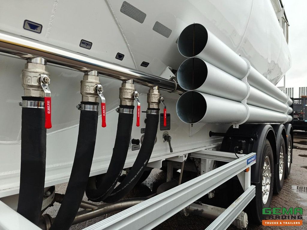 O.ME.P.S. CM39 3-achsiger SAF – Scheibenbremsen – 39 m³ – Liftachse – Alcoa – Reifendruckkontrollsystem – 4600 kg – Neuwertiger Zustand